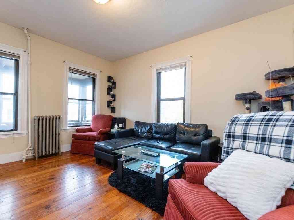 Apartment For Rent - 17 Cushman #1<br/> Boston, MA 02135