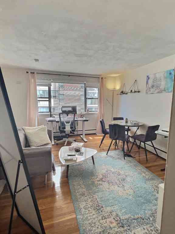Apartment For Rent - 1027 Commonwealth Ave #38<br/> Boston, MA 02215