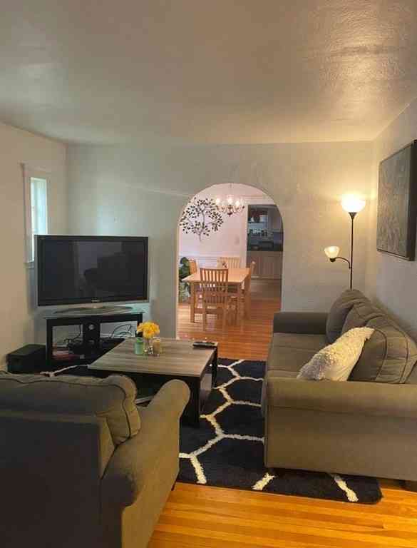 Apartment For Rent - 89 Westbourne Terr #1<br/> Brookline, MA 02446