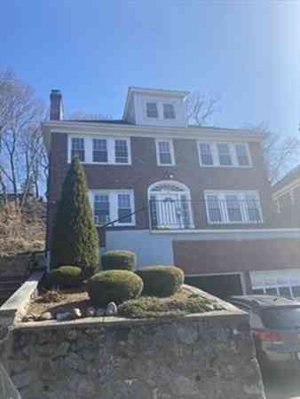 Apartment For Rent - 95 Westbourne Terracce #1<br/> Brookline, MA 02446