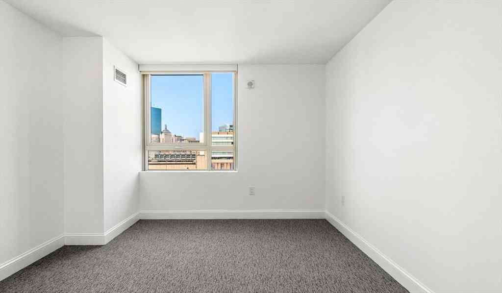 Apartment For Rent - 99 Kneeland St #409<br/> Boston, MA 02111