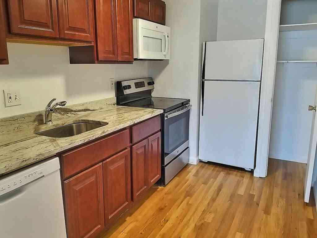 Apartment For Rent - 1039 Commonwealth #21<br/> Boston, MA 02215