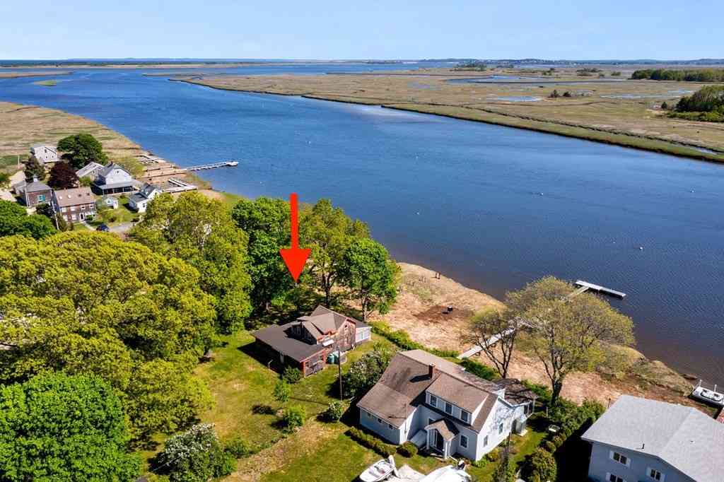 Homes For Sale - 54 Cottage Rd<br/> Newbury, MA 01951