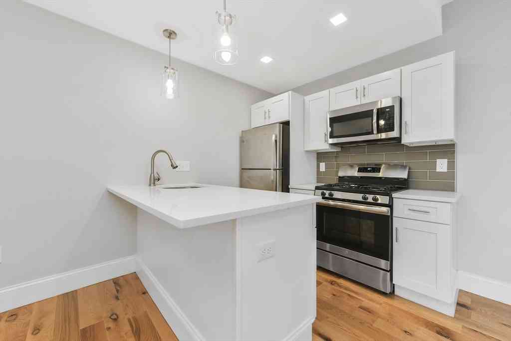 Apartment For Rent - 70 West Eagle Street #3<br/> Boston, MA 02128