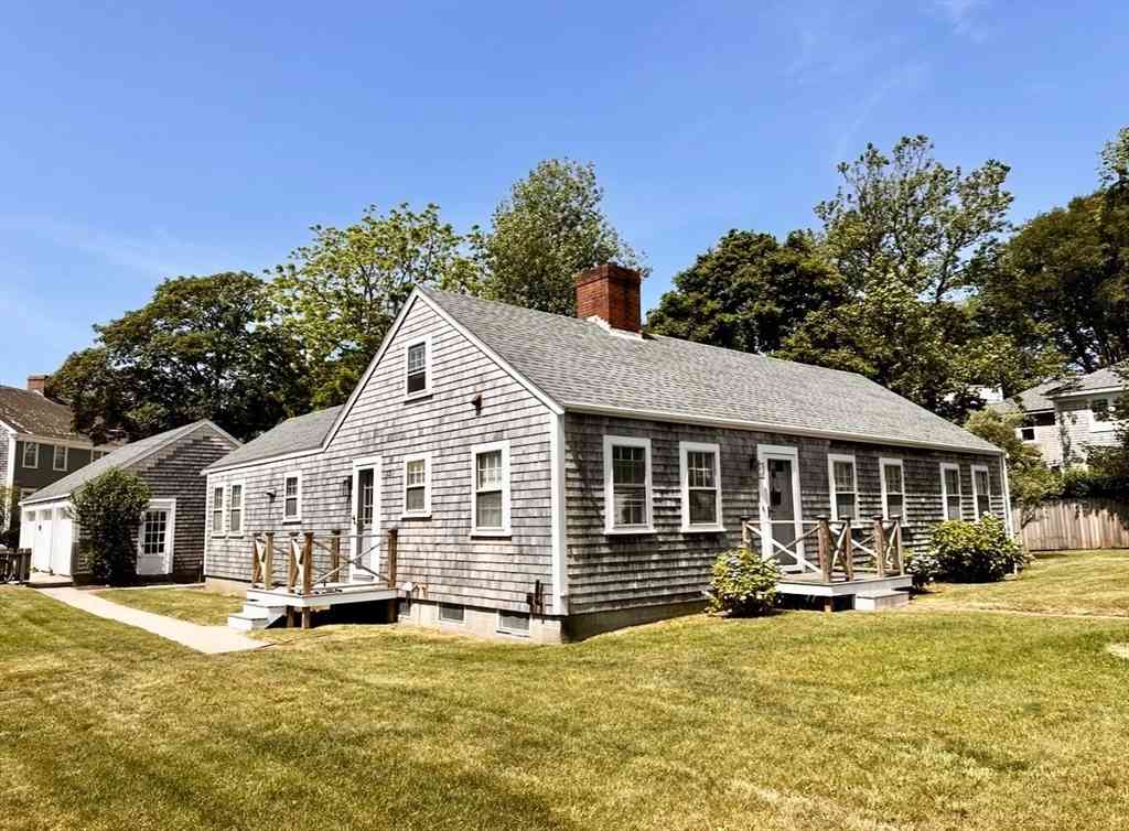 Homes For Rent - 23 Pleasant St<br/> Nantucket, MA 02554