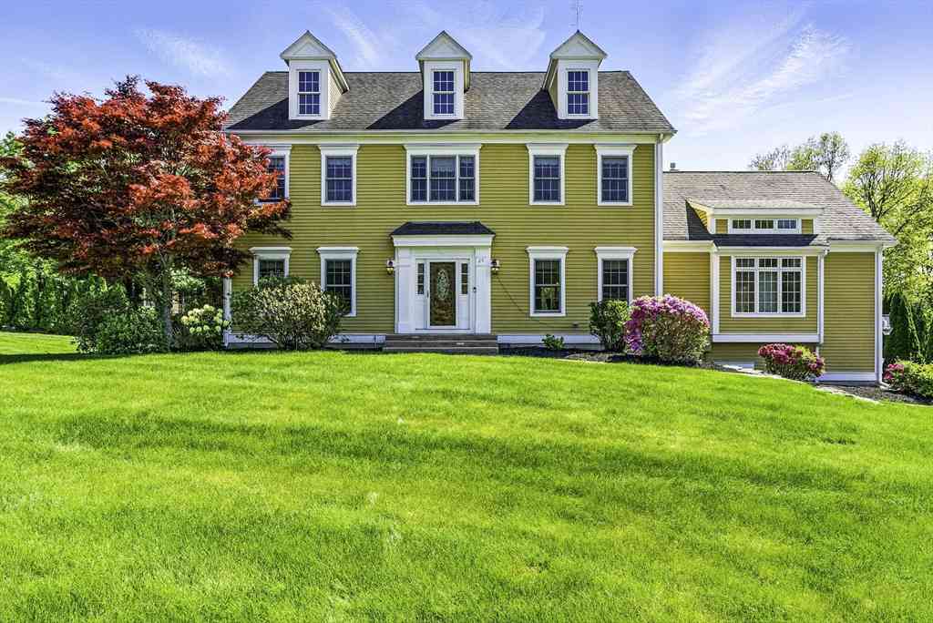 Homes For Sale - 26 Waterville Ln<br/> Worcester County, Shrewsbury, MA 01545