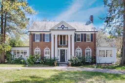 Homes For Rent - 5 Hammond Street<br/> Newton, MA 02467