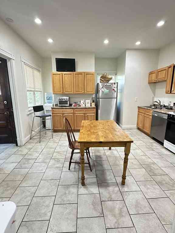 Apartment For Rent - 27 Orkney Road #1<br/> Boston, MA 02135