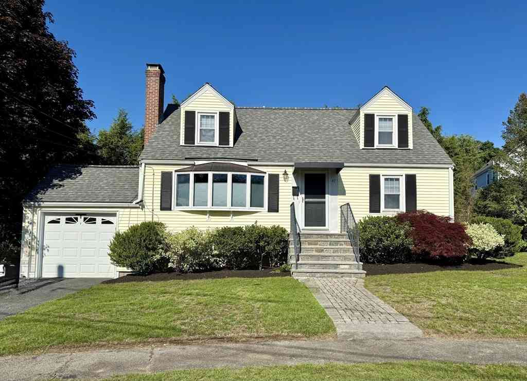Homes For Rent - 47 Circuit Lane<br/> Waltham, MA 02453