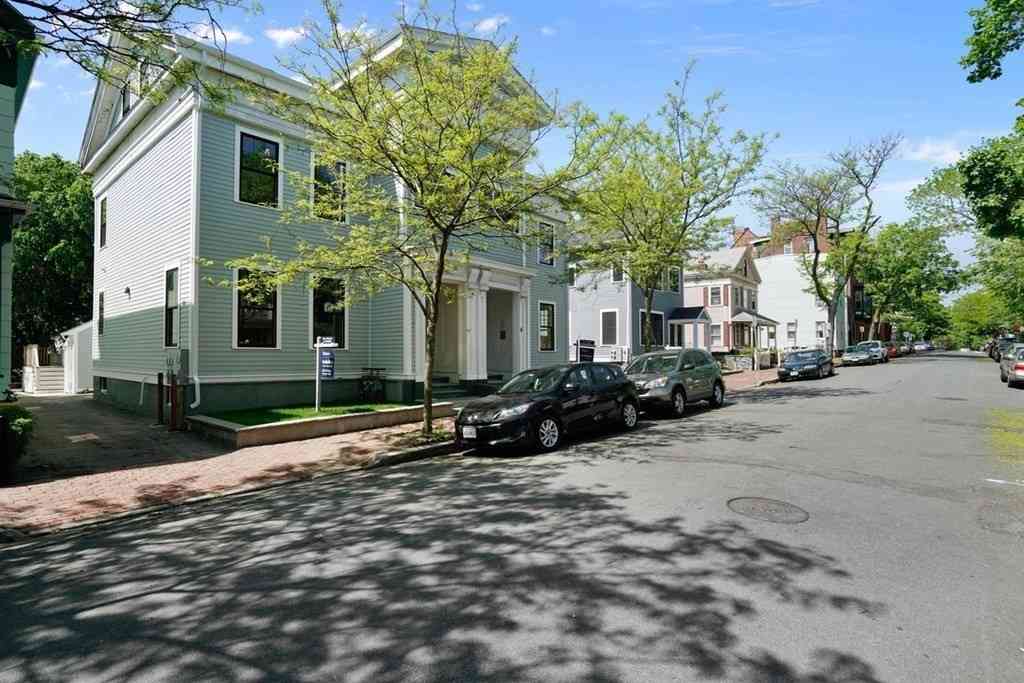 Condo For Rent - 68 Otis Street #2<br/> Cambridge, MA 02141