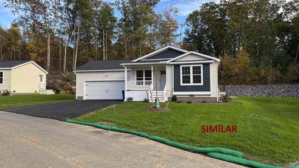 Homes For Sale - 6 Berry Farms Road #64<br/> Worcester County, Sturbridge, MA 01566