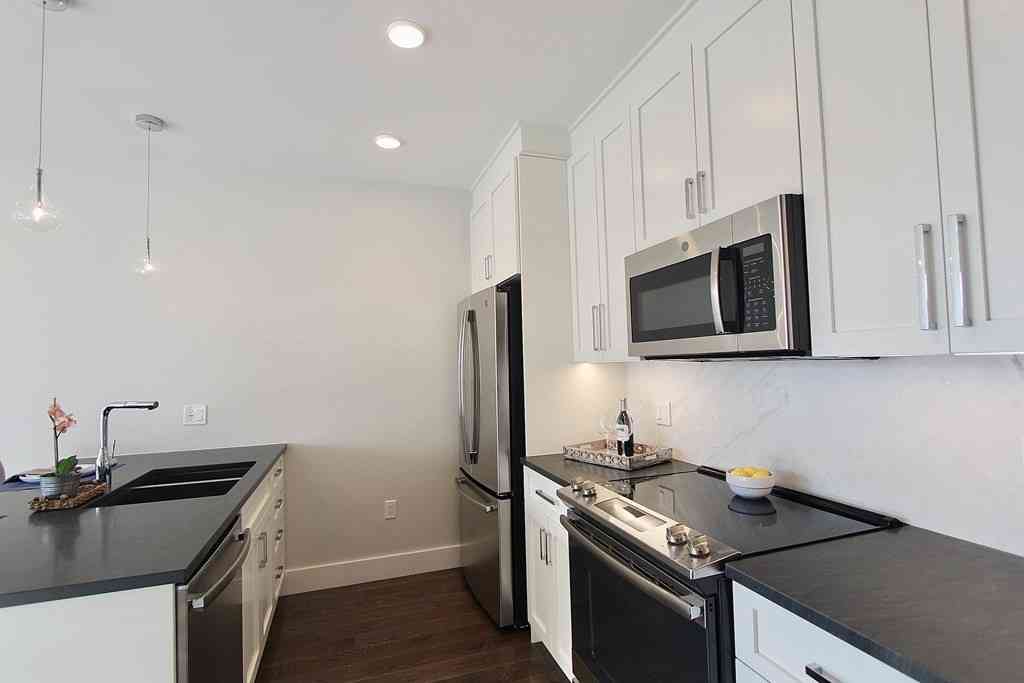 Apartment For Rent - 434 Mcgrath Highway #413<br/> Somerville, MA 02143