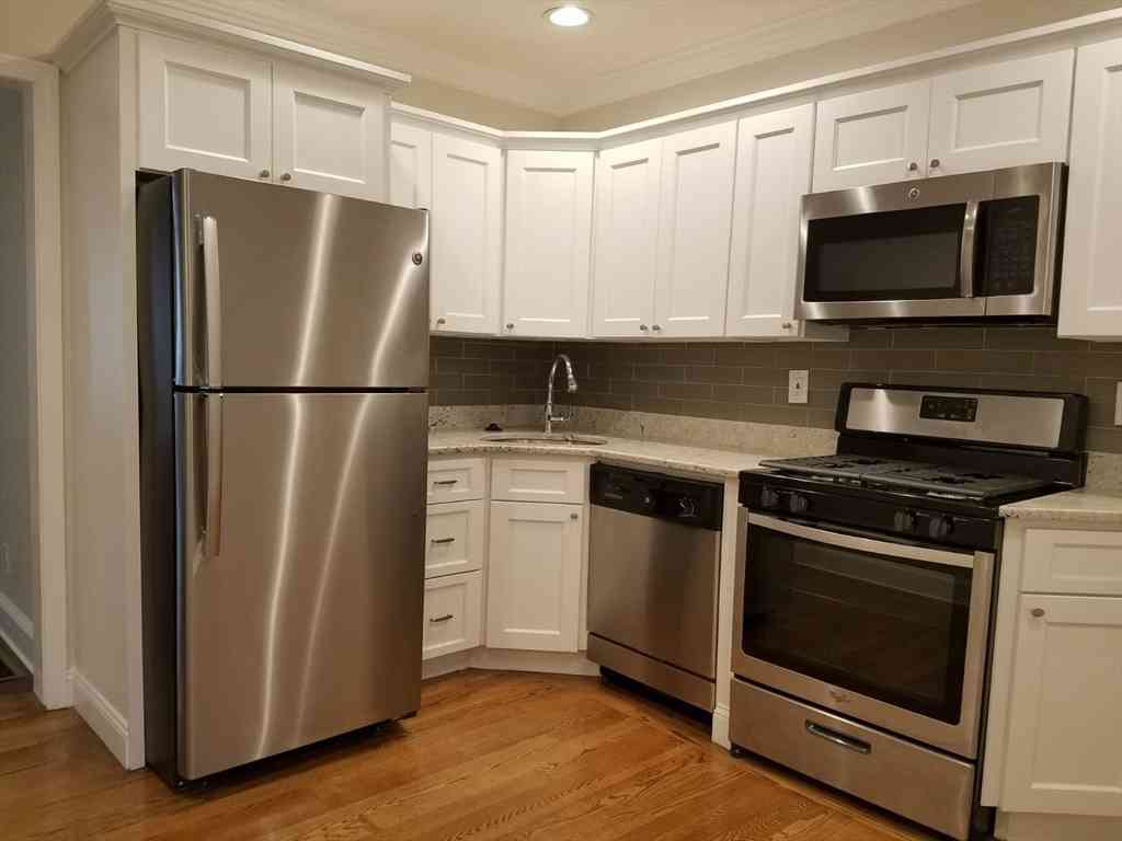 Apartment For Rent - 14 Townsend #6<br/> Boston, MA 02111