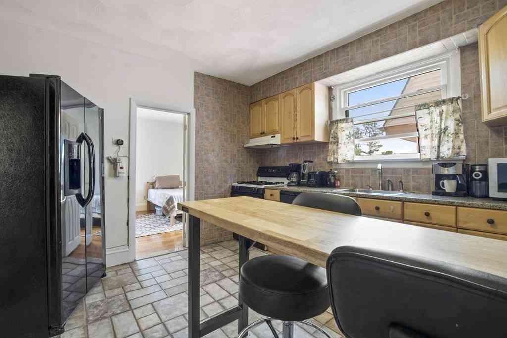 Condo For Rent - 28 Wyoming Ave #2<br/> Malden, MA 02148