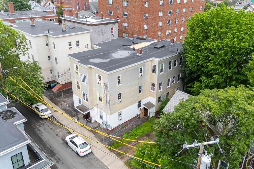 Multifamily For Rent - 8 Everett St<br/> Somerville, MA 02143