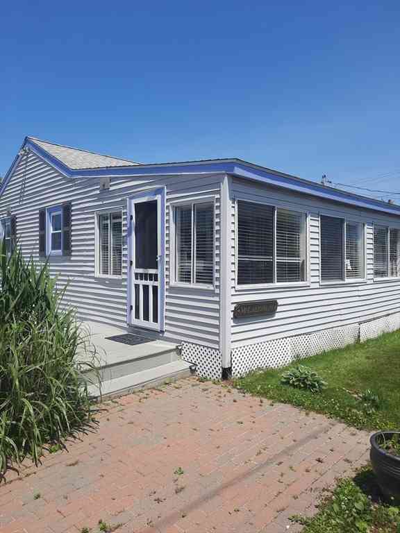 Homes For Rent - 2 Mcarthur Ln<br/> Marshfield, MA 02050