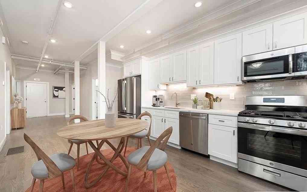 Apartment For Rent - 68 Day #1<br/> Boston, MA 02130