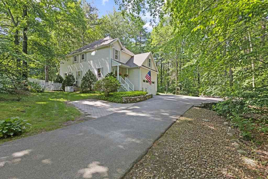Homes For Sale - 37 Village Woods Road<br/> Haverhill, MA 01832