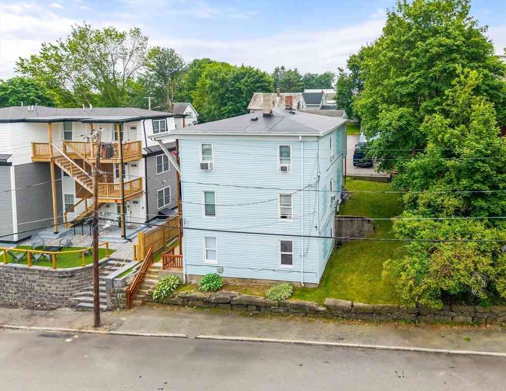 Multifamily For Rent - 16 Nashua St<br/> Fitchburg, MA 01420