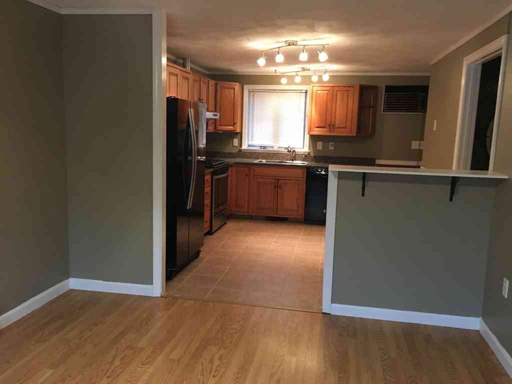 Condo For Rent - 7 Heidi Lane<br/> Billerica, MA 01821