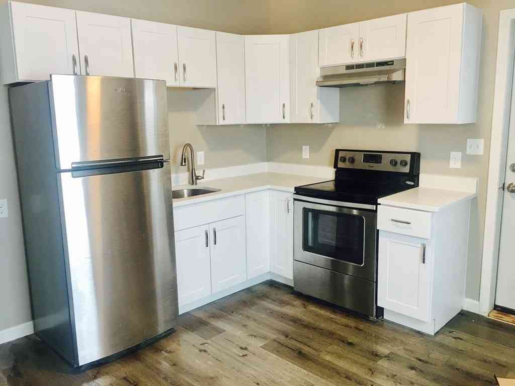 Apartment For Rent - 178 North Ave #2<br/> Abington, MA 02351