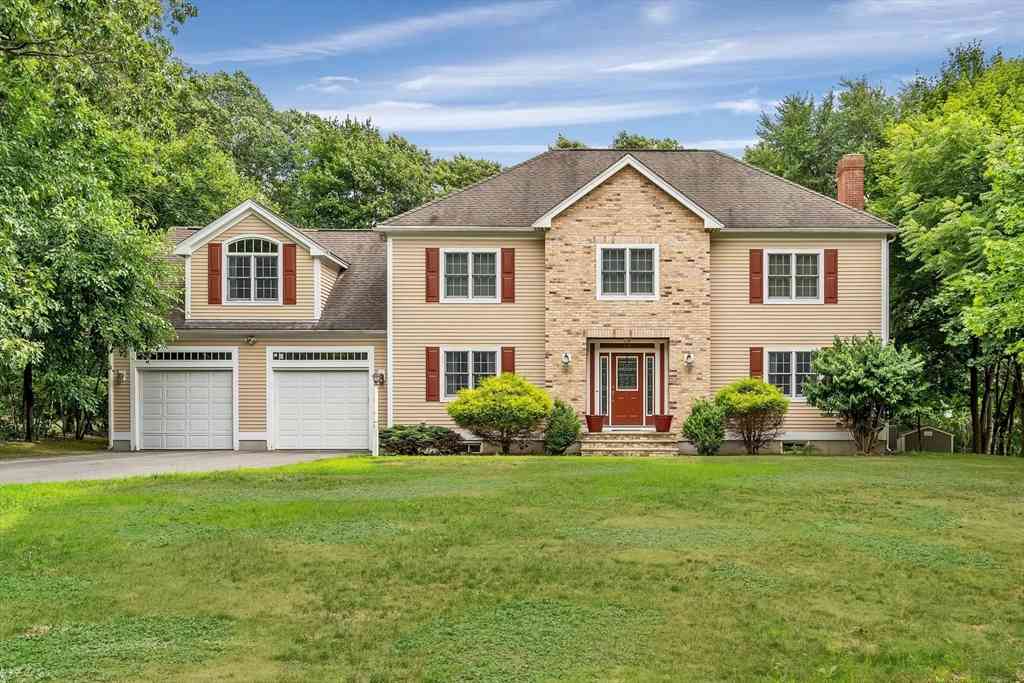 Homes For Rent - 49 Peter Spring Road<br/> Concord, MA 01742
