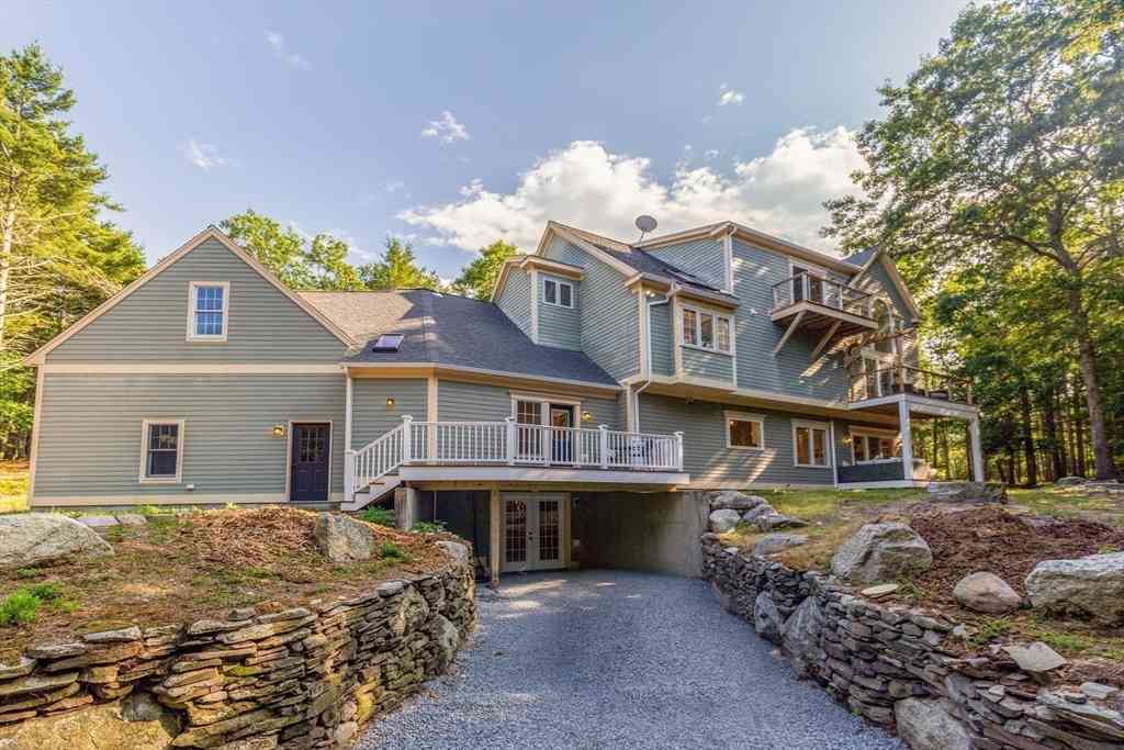 Homes For Sale - 121 Bump Rock Rd<br/> Plymouth County, Plymouth, MA 02360