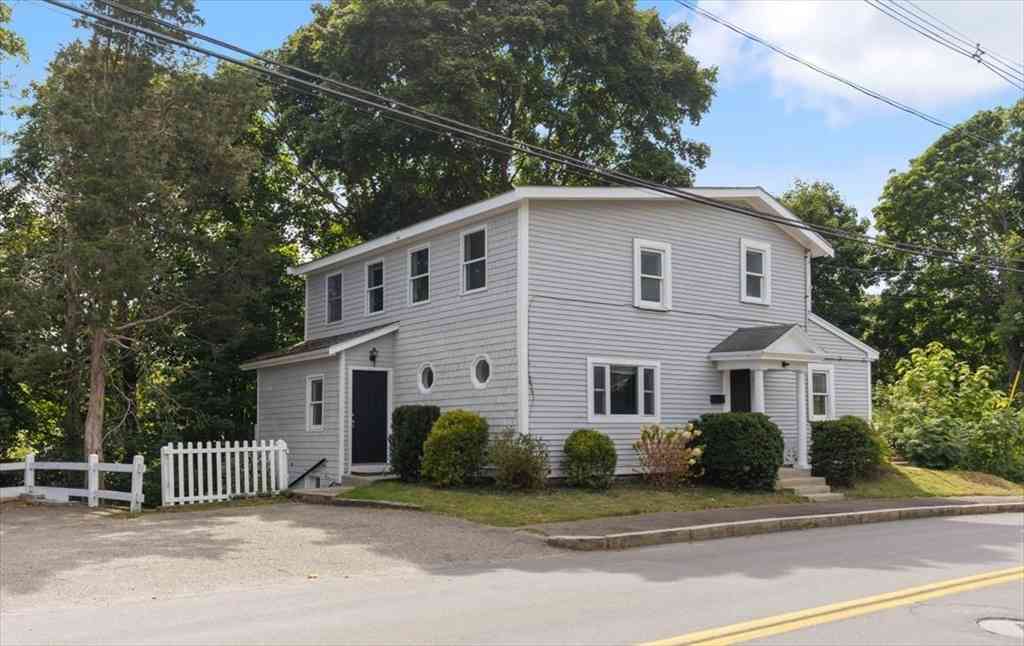 Homes For Rent - 7 New Bridge Road<br/> Hingham, MA 02043