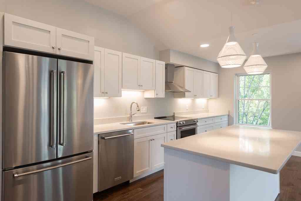 Apartment For Rent - 57 Savin Hill Avenue #3<br/> Boston, MA 02125