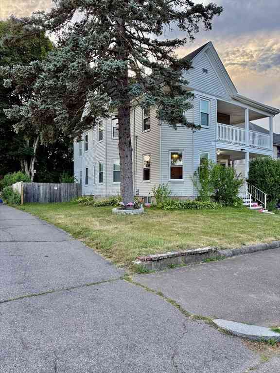 Condo For Rent - 79 Weeler Avenue #1<br/> Brockton, MA 02301