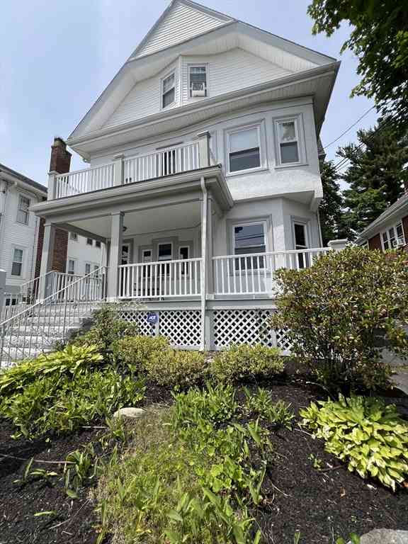 Condo For Rent - 67 Commonwealth Rd #1<br/> Watertown, MA 02472