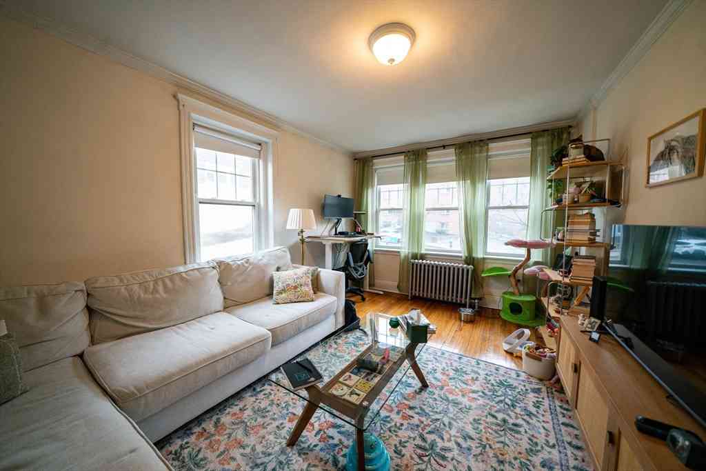 Apartment For Rent - 58 Selkirk #4<br/> Boston, MA 02135