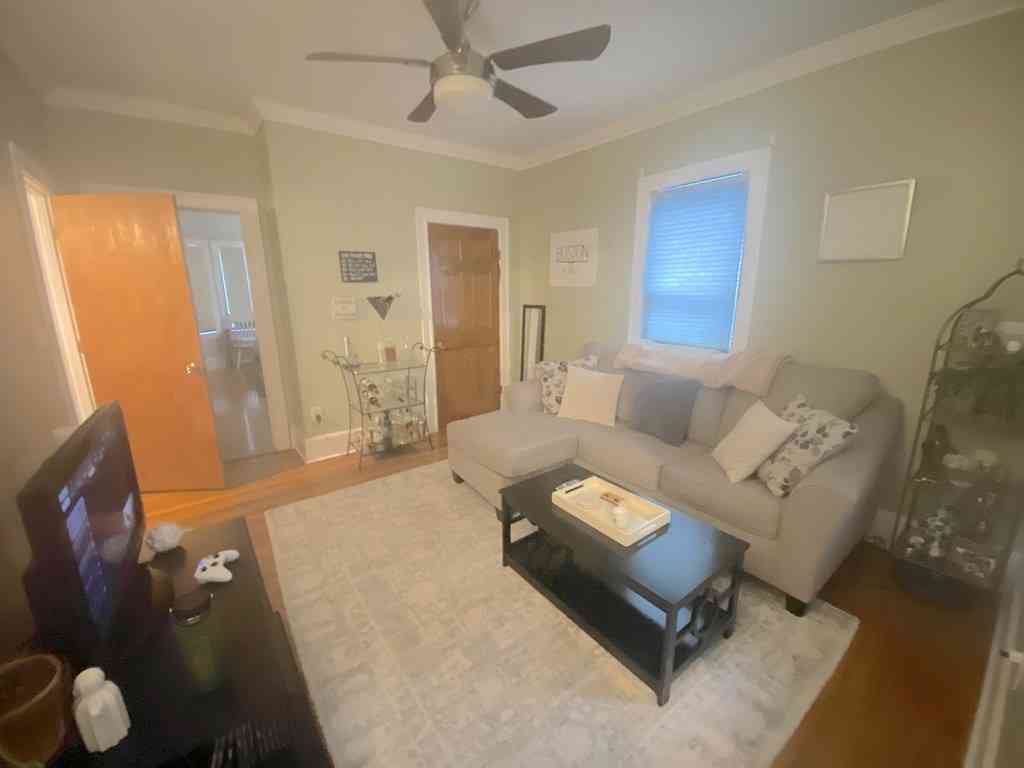 Apartment For Rent - 28 Otis St #1<br/> Somerville, MA 02145