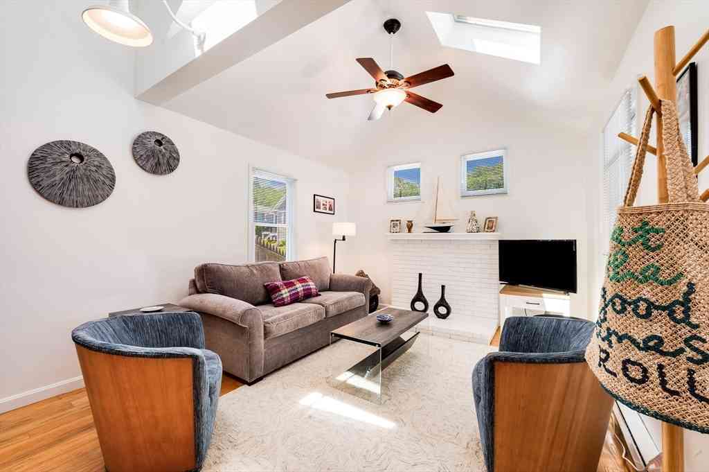 Homes For Rent - 5 White Way<br/> Rockport, MA 01966