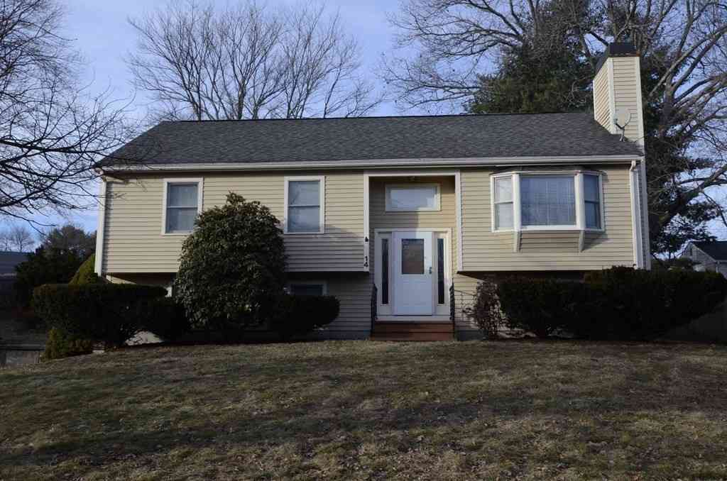 Homes For Rent - 14 Brion Rd<br/> Bellingham, MA 02019
