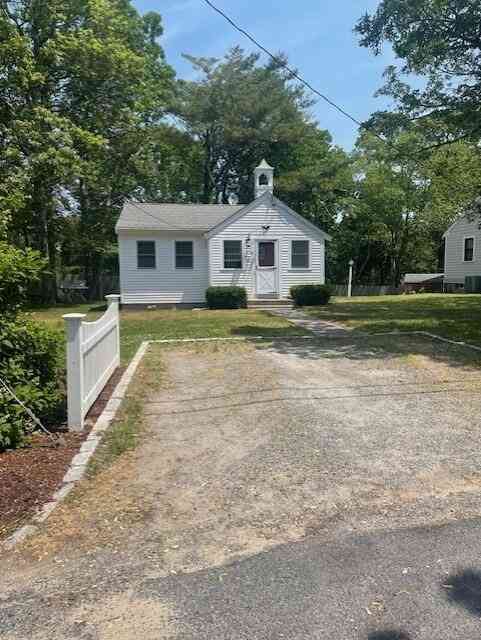 Homes For Rent - 40 Bradford Road<br/> Yarmouth, MA 02673