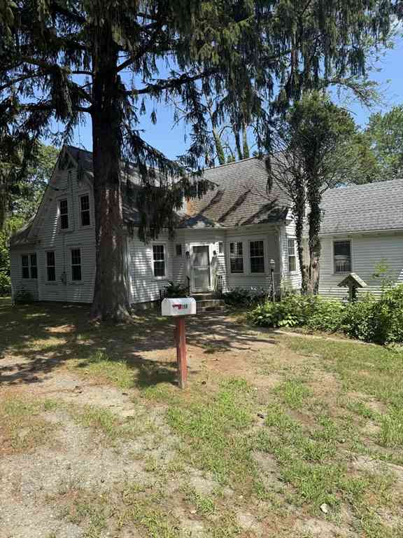 Homes For Sale - 159 County St.<br/> Plymouth County, Lakeville, MA 02347