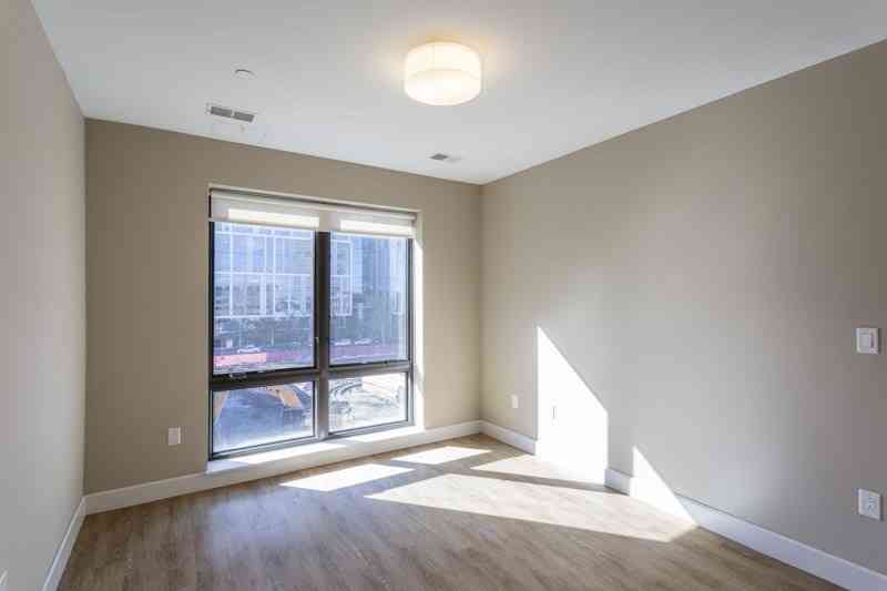 Apartment For Rent - 33 Rogers St. #402<br/> Cambridge, MA 02142