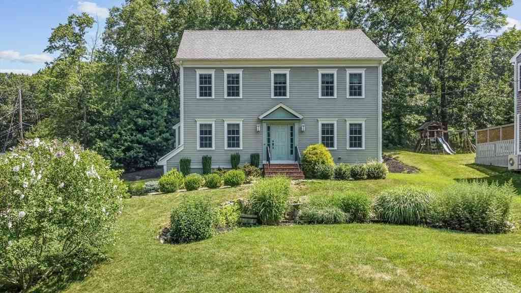 Homes For Sale - 43 Birch Rd<br/> Marshfield, MA 02050