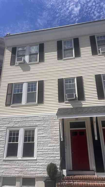 Condo For Rent - 428 E.3rd Street #2<br/> Boston, MA 02127