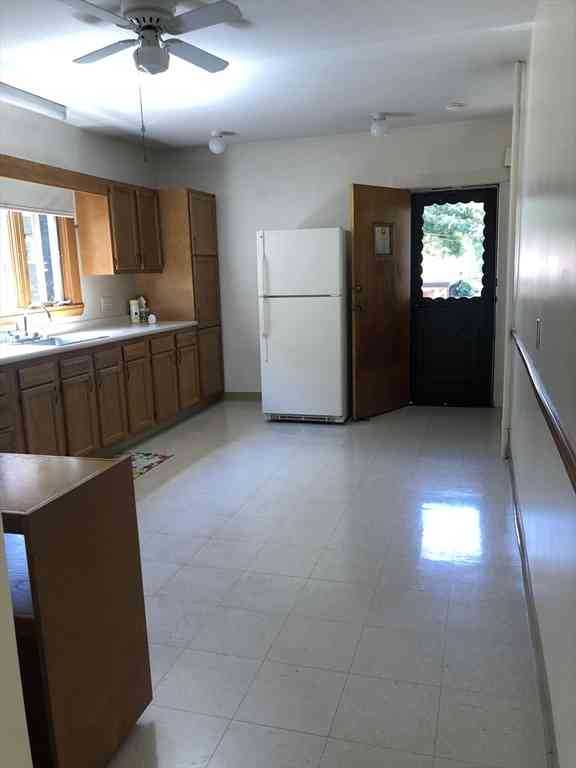 Apartment For Rent - 64 Freeman Street #1<br/> Arlington, MA 02474