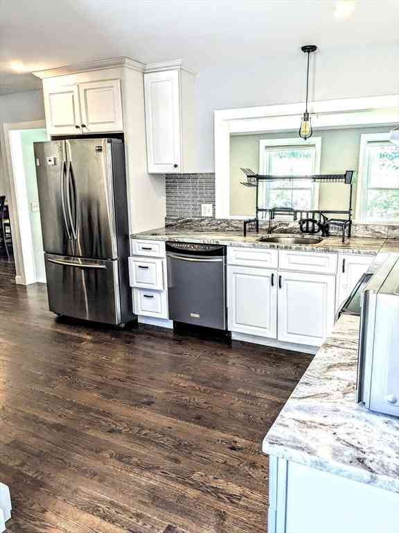 Homes For Rent - 154 Main St #1<br/> Douglas, MA 01516