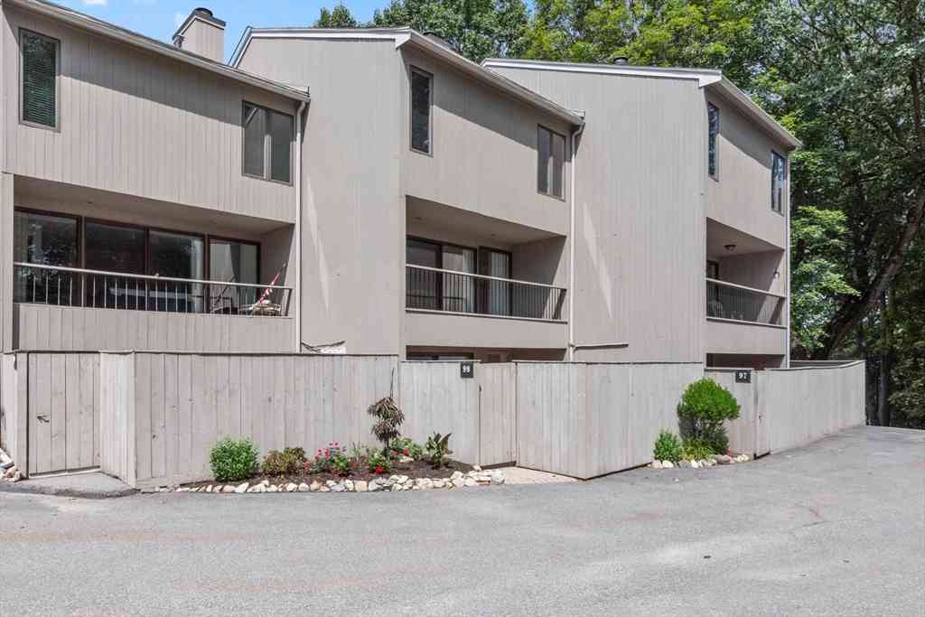Condo For Sale - 98 Mill Pond #98<br/> North Andover, MA 01845