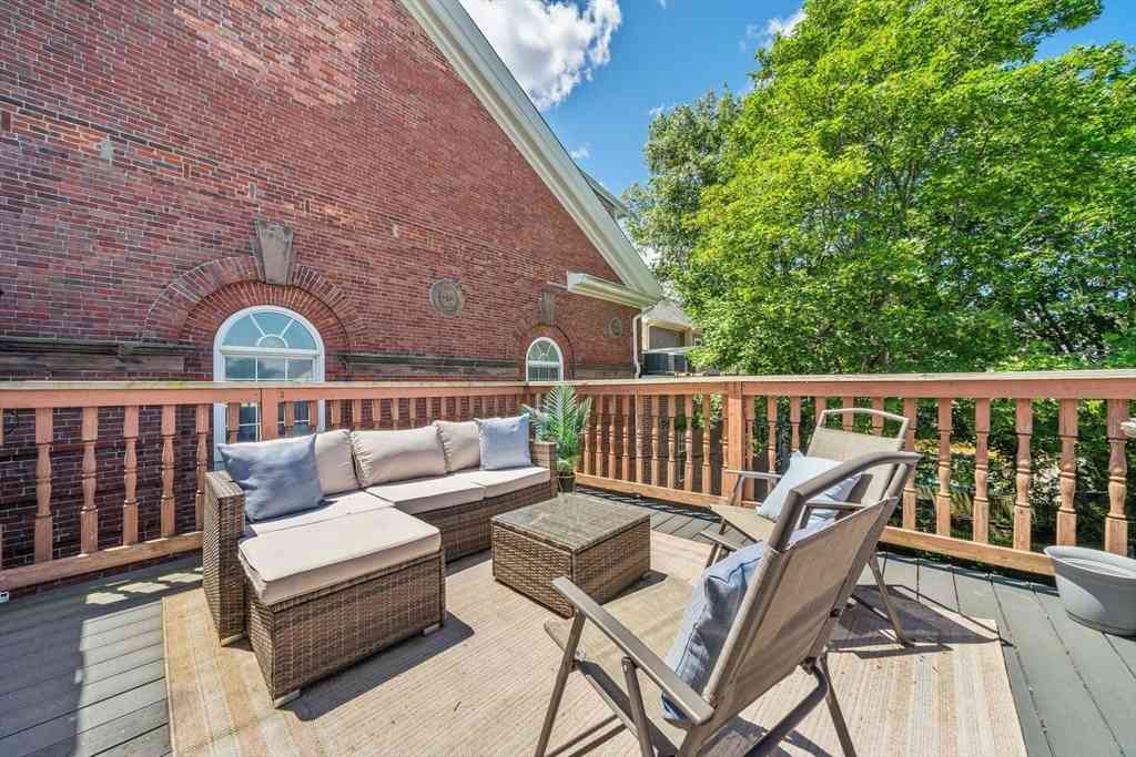 Condo For Rent - 89 I Street #3<br/> Boston, MA 02127