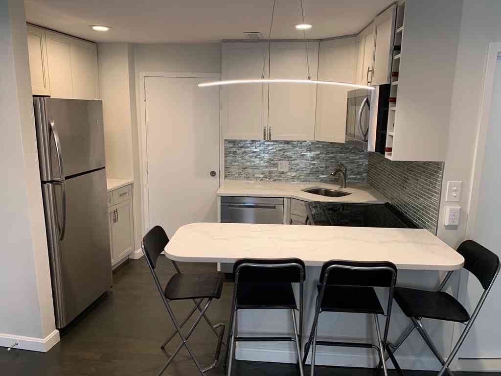 Condo For Rent - 386 Commercial St #2D<br/> Boston, MA 02109