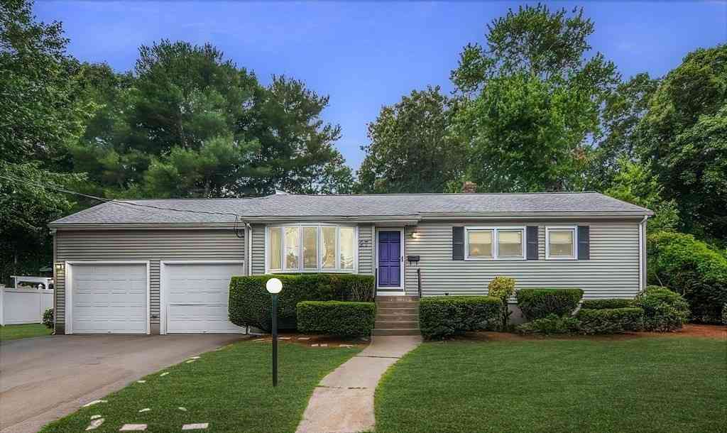 Homes For Rent - 27 Smith Rd<br/> Randolph, MA 02368