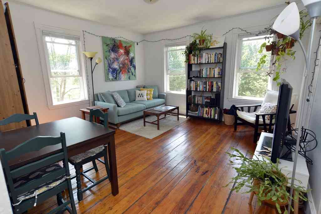 Apartment For Rent - 116 Mcbride St #3<br/> Boston, MA 02130