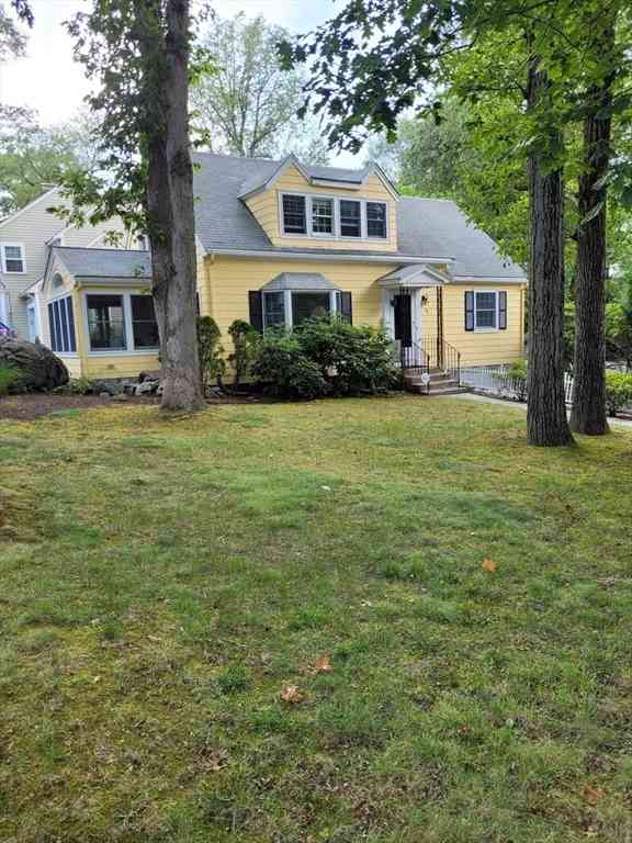 Homes For Rent - 70 Craftsland Rd<br/> Brookline, MA 02467