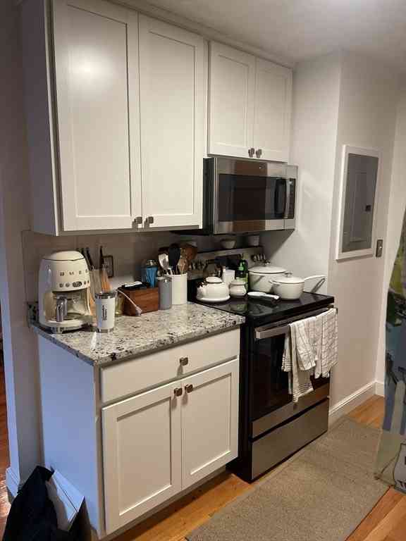 Condo For Rent - 101 Walker Street #C1<br/> Newton, MA 02460
