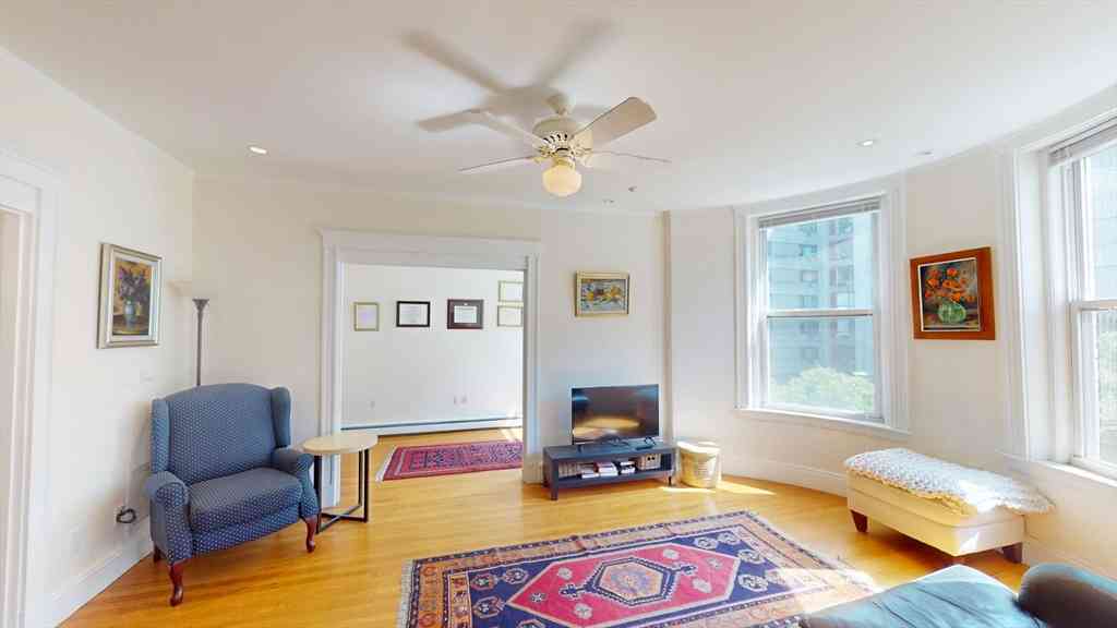 Condo For Rent - 95 Centre Street #3<br/> Brookline, MA 02446